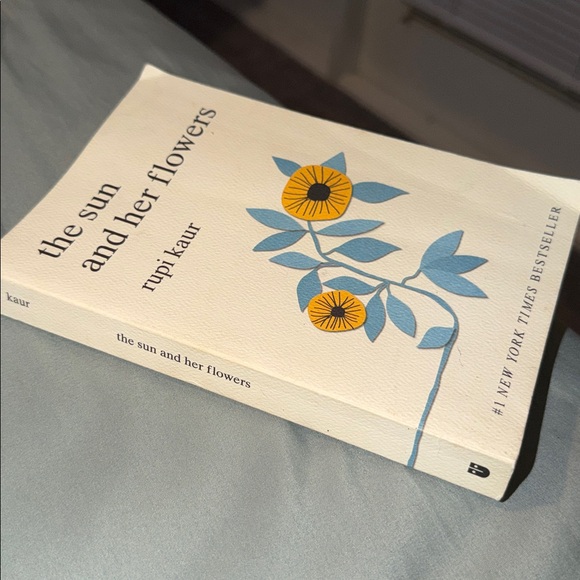 The Sun and Her Flowers Book by Rupi Kaur - Picture 3 of 5